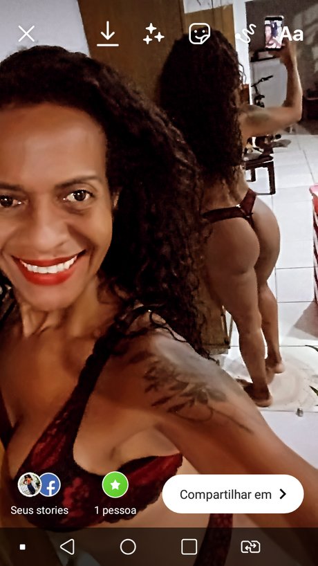 Nahá fotka uniklých OnlyFans od Rosangela R