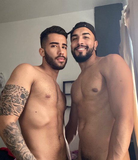 Naken läckt OnlyFans-bild av Fael E Lo