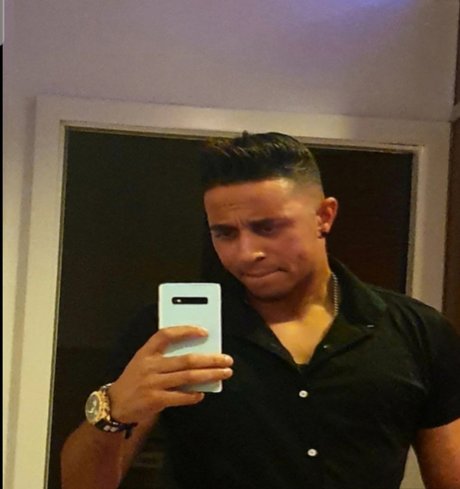 Nøgent lækket OnlyFans-billede af Romeo Diamonds