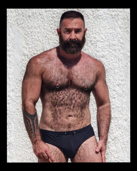 Rob Hairy