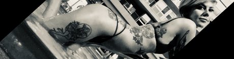 Naken läckt OnlyFans-bild av Ro