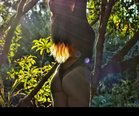 Naken läckt OnlyFans-bild av River Ampamp Co 