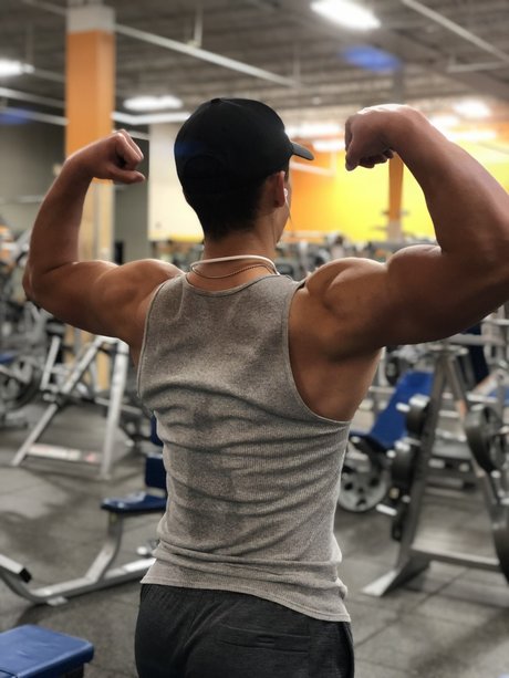 Обнаженная фотография утечки OnlyFans от Ricovega11