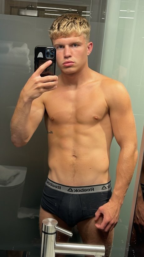 Joe Russell OnlyFans 유출 누드 사진