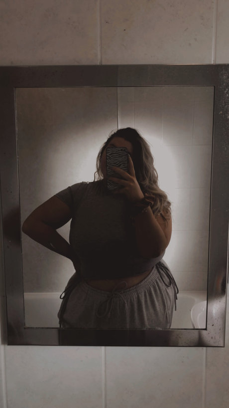 Alasti lekkinud OnlyFans-i pilt Ruby 