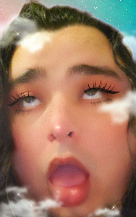 Naken läckt OnlyFans-bild av Roisin