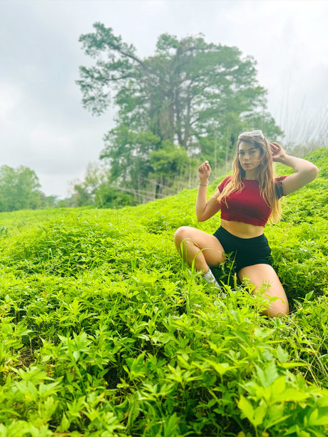 Naken läckt OnlyFans-bild av Samara Night
