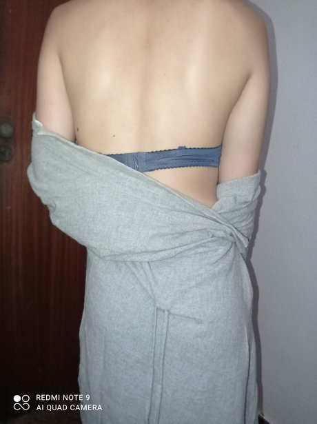Alasti lekkinud OnlyFans-i pilt Safada Madeirense