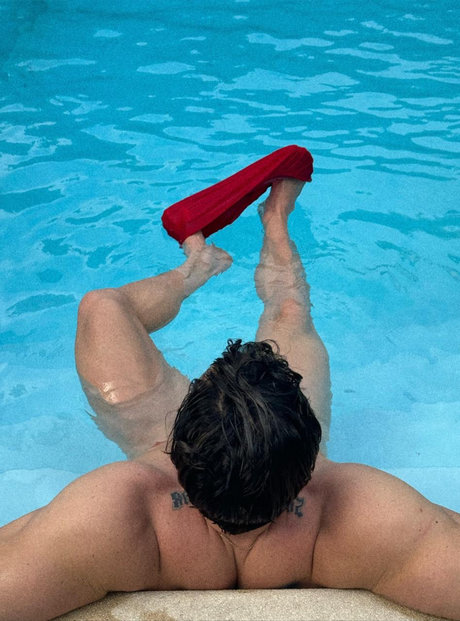 Foto desnuda filtrada de OnlyFans de Saccogerar