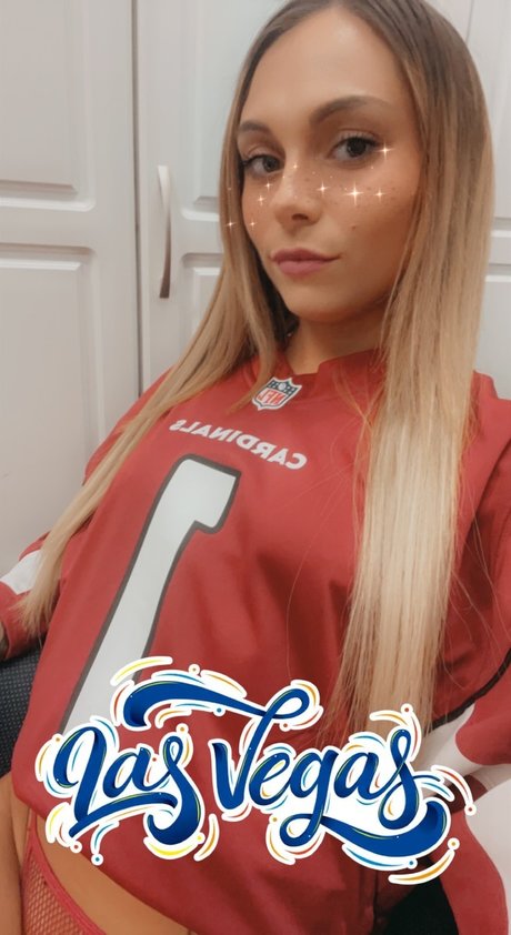 Alaston vuotanut OnlyFans-kuva Majestic Montana