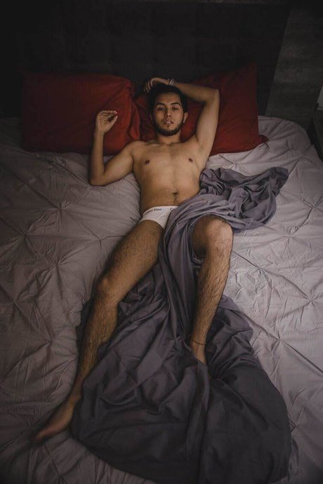 Naken läckt OnlyFans-bild av Samuel Snchez