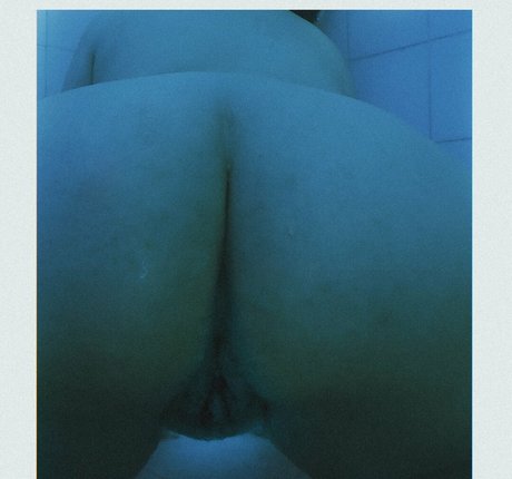 Foto nua vazada do OnlyFans de Mejor Amiga Casada