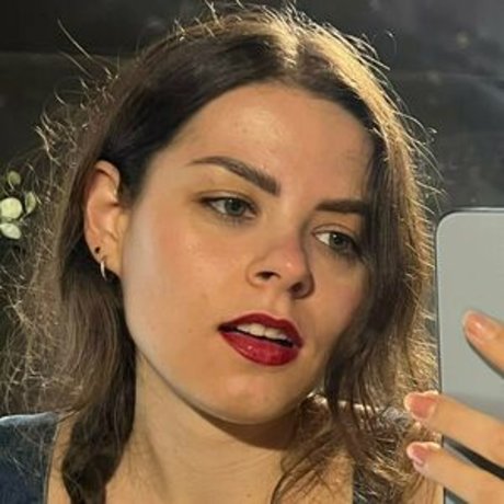 Foto desnuda filtrada de OnlyFans de Lenabartos