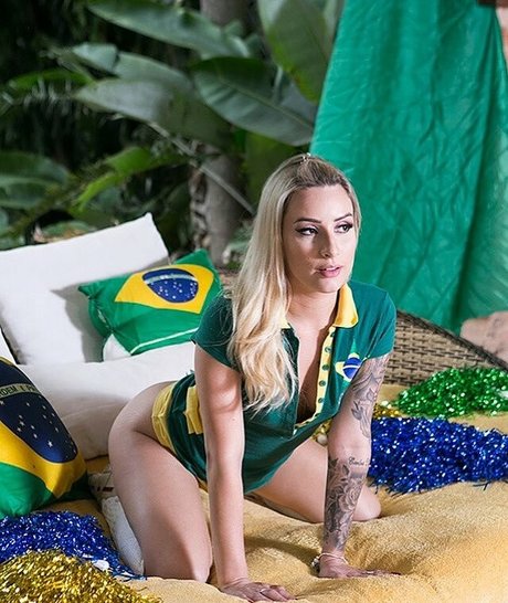 Nagie wyciekłe zdjęcie OnlyFans od Jenifer Lol