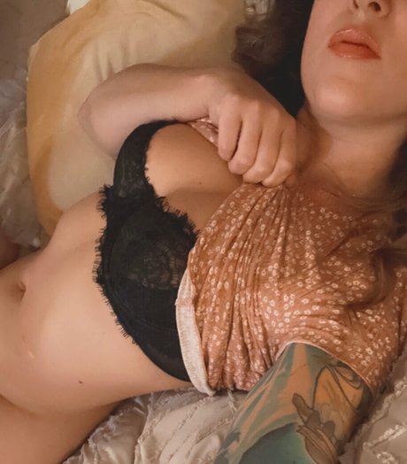 Avavette OnlyFans泄露裸照