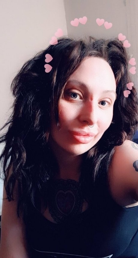 Queenrainifree