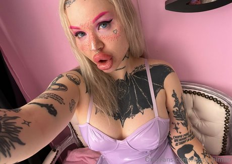 Nasty_bimbo