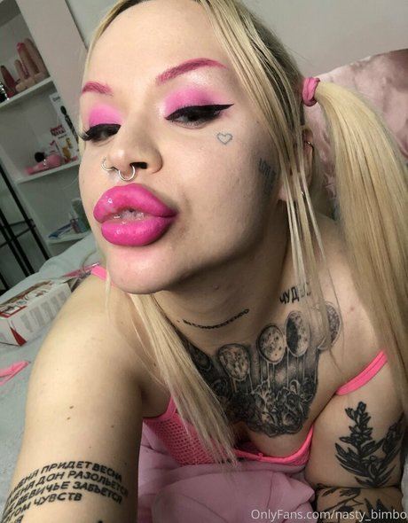 Nahá fotka uniklých OnlyFans od Nastybimbo