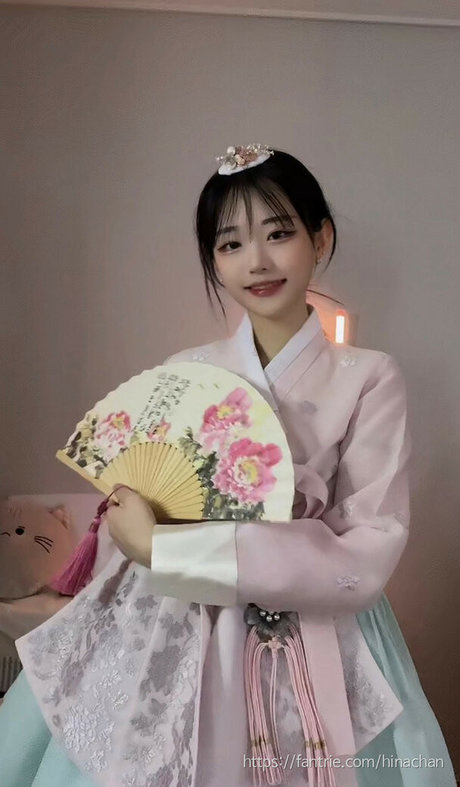 Hinachan01
