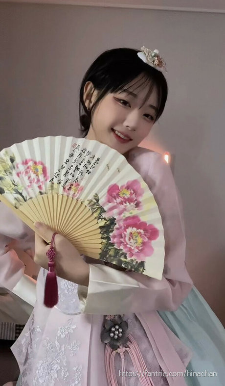 Hinachan01