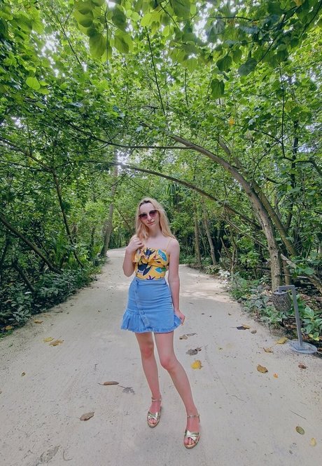 Naken läckt OnlyFans-bild av Keekihime