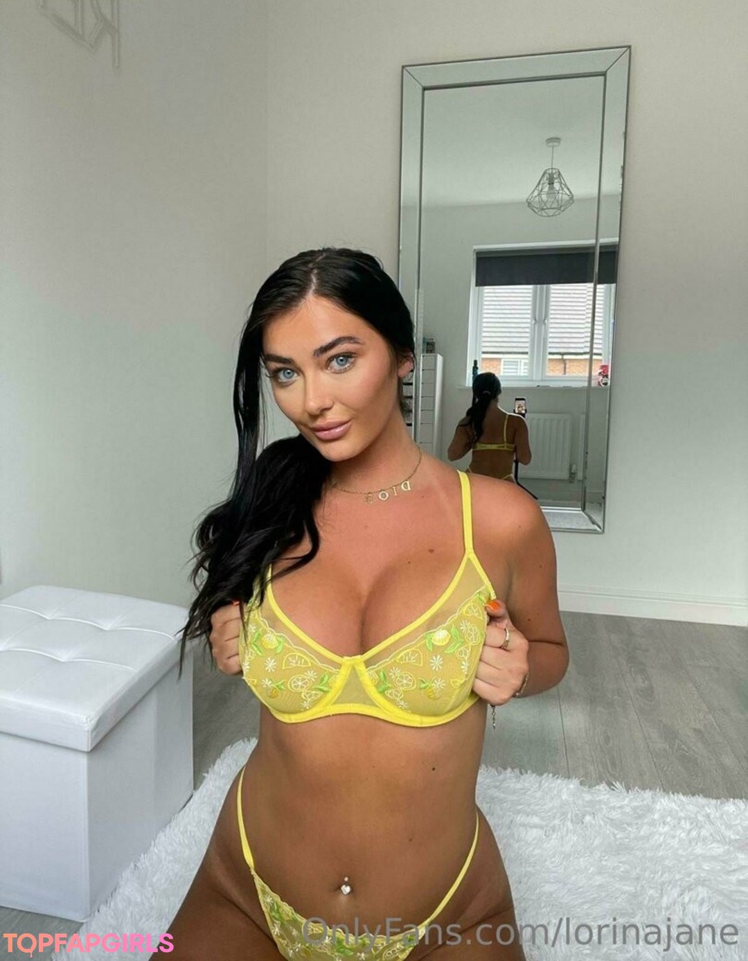 Foto di nudo di fuga di OnlyFans di Lorinajane #1896