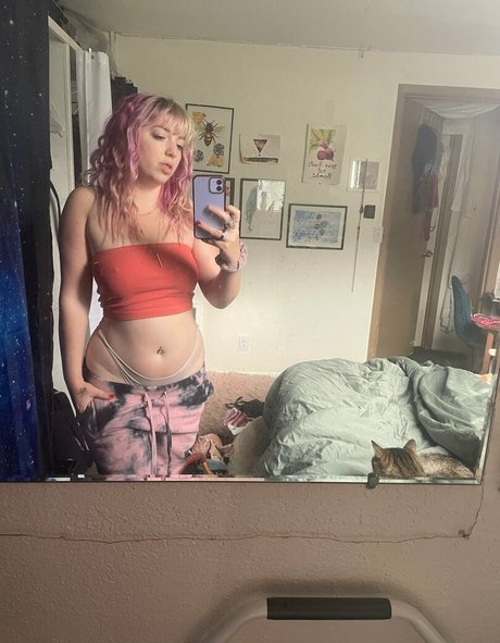 Lilpinkalien