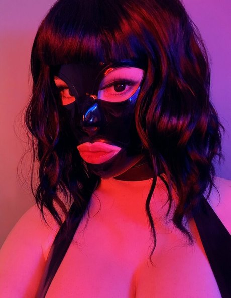 Missvaleriexxx