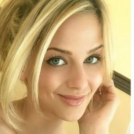 Naken lekkede OnlyFans-bilde av Audrey Aleen Allen