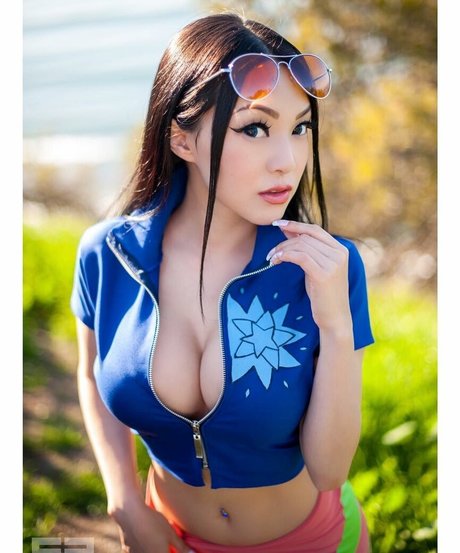 Nahá fotka uniklých OnlyFans od Vampybitme