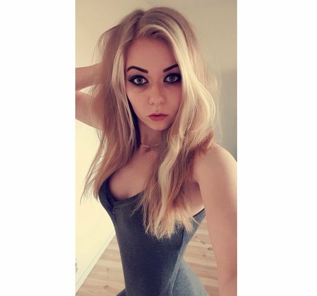 Purrluna  nude leaked OnlyFans photo