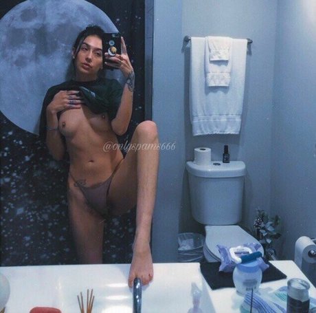 Nahá fotka uniklých OnlyFans od Danij666