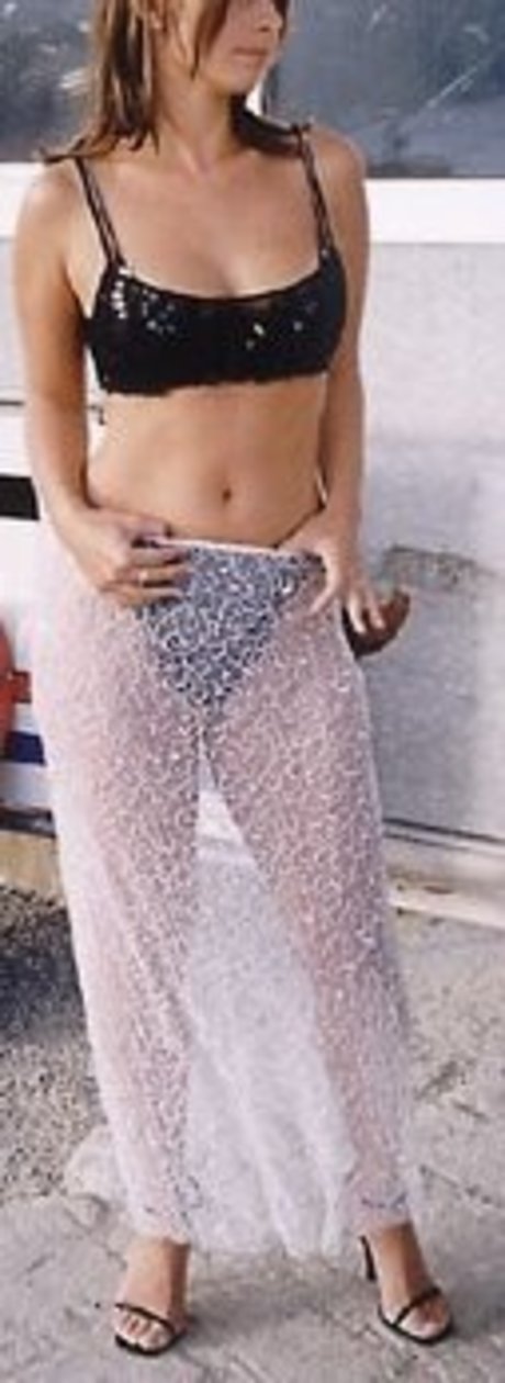 Обнаженная фотография утечки OnlyFans от Louise Redknapp
