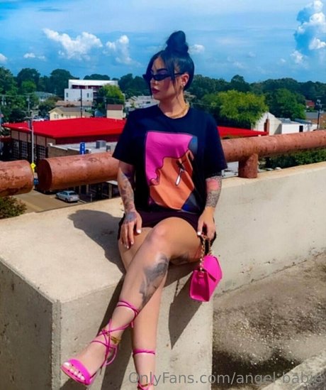 Photo nue de fuite OnlyFans de Angelbabie