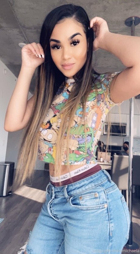 Sheismichaela