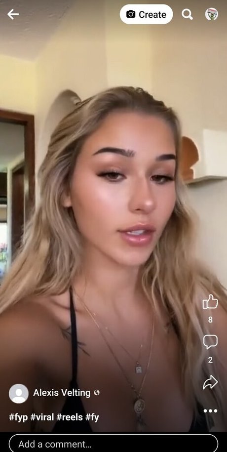 Foto nua vazada do OnlyFans de Alexis Velting