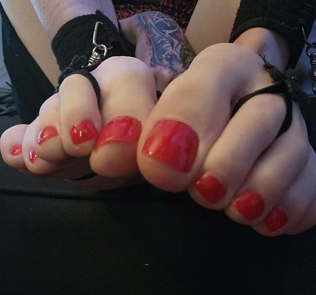 Naken lekkede OnlyFans-bilde av Lunanyxtg
