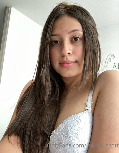 Nagie wyciekłe zdjęcie OnlyFans od Laurenscottfree