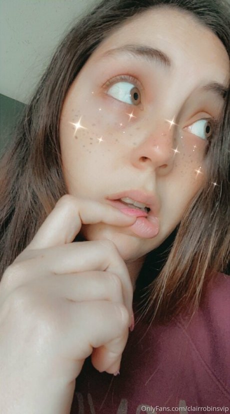 Nahá fotka uniklých OnlyFans od Clairrobinsvip