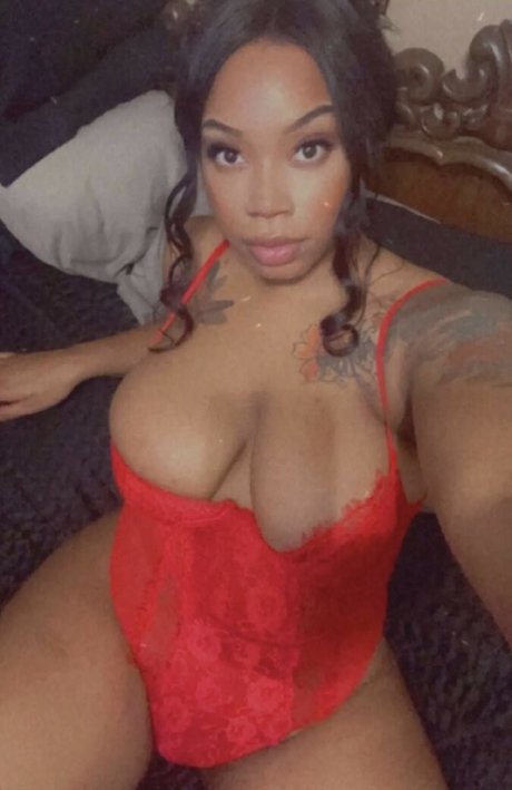 Aliciamoore19