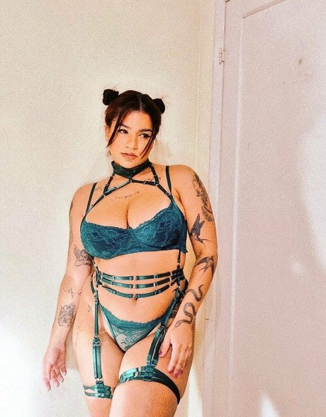 Kennya Raposo