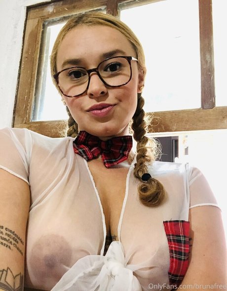 Nahá fotka uniklých OnlyFans od Brunafree