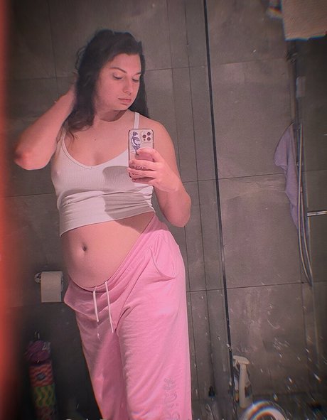Nahá fotka uniklých OnlyFans od Chippiechipsbimbo
