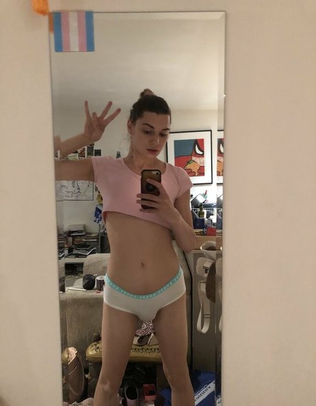 Nahá fotka uniklých OnlyFans od Chippiechipsbimbo