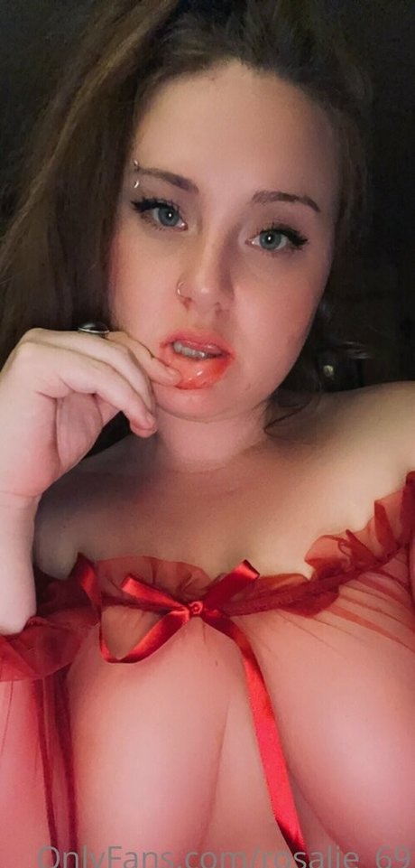 Rosalie69 OnlyFansリークヌード写真