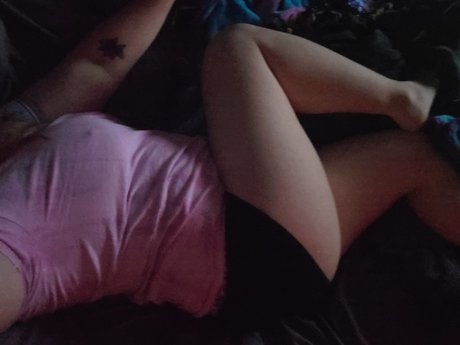 Foto desnuda filtrada de OnlyFans de Redhotmomma