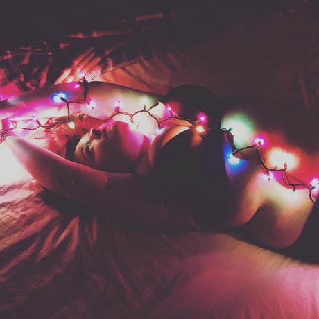 Nahá fotka uniklých OnlyFans od Sarah