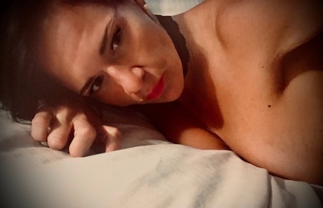Foto nua vazada do OnlyFans de Saraenglish