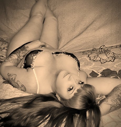 Naken lekkede OnlyFans-bilde av Sapphire Star 