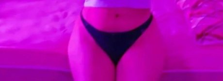 Обнаженная фотография утечки OnlyFans от Saoriih San